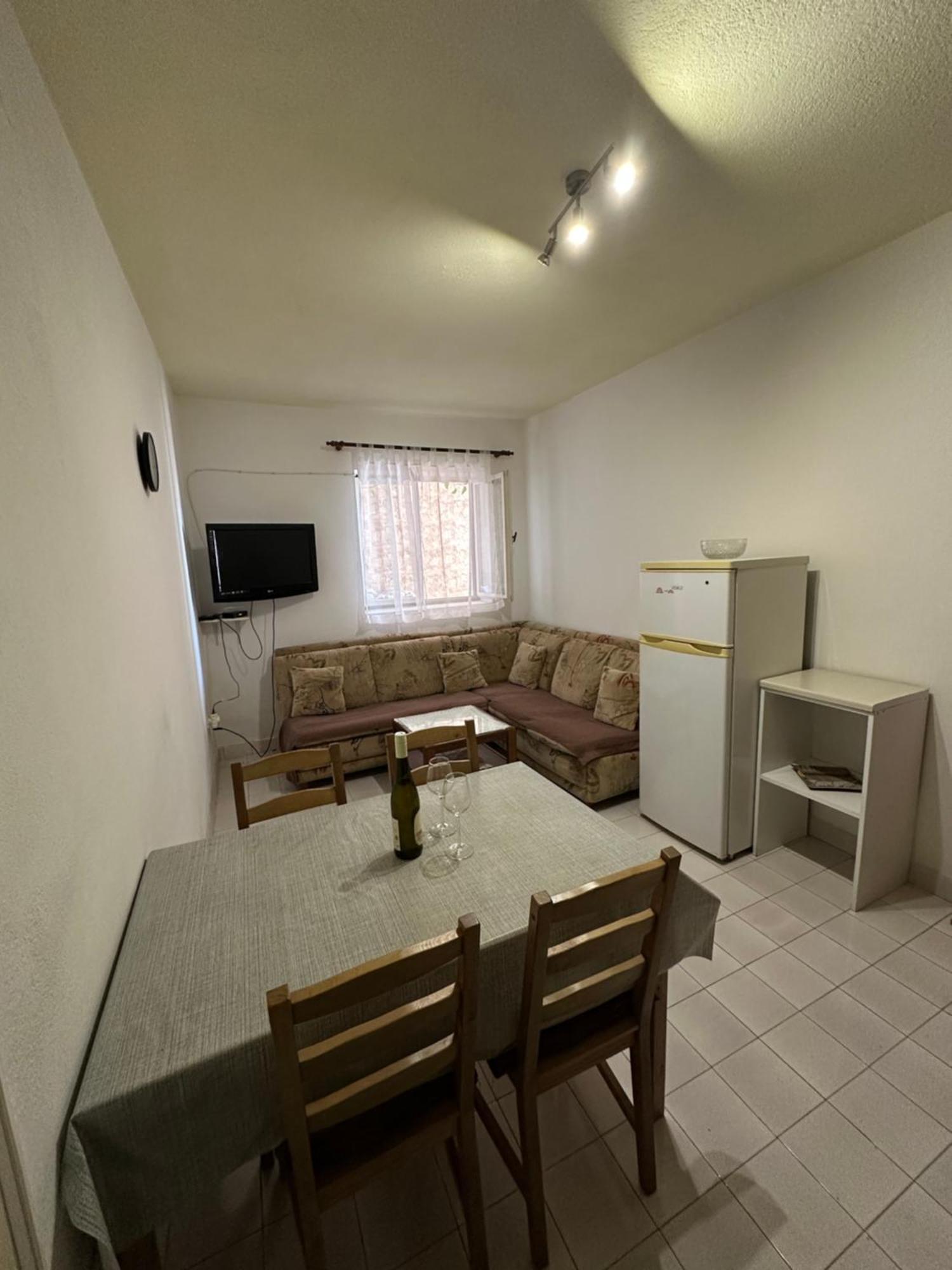 Apartmani Jurica I Ankica Brela Luaran gambar