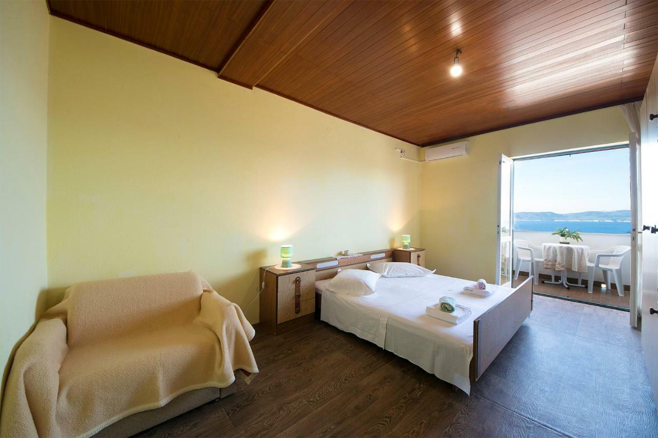 Apartmani Jurica I Ankica Brela Luaran gambar
